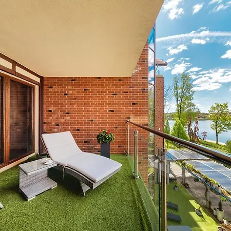 Port Premium Z Widokiem Na Jezioro