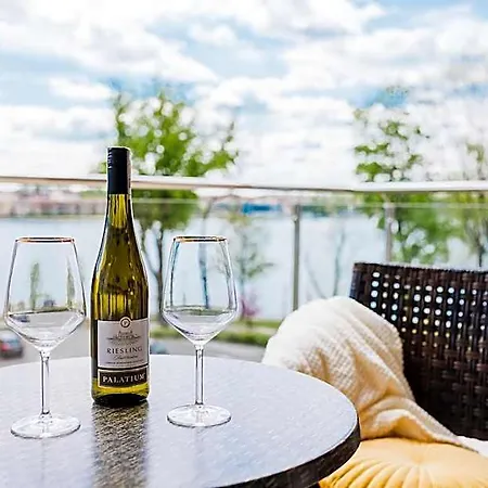 Port Premium Z Widokiem Na Jezioro Apartment Ostroda