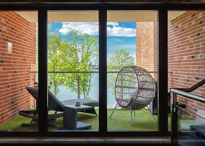 Port Premium Z Widokiem Na Jezioro Ostróda